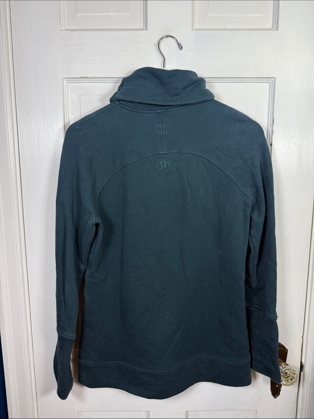 Lululemon To You Tunic in Submarine Emerald Green W2378 Sz 4 - Picture 9 of 10